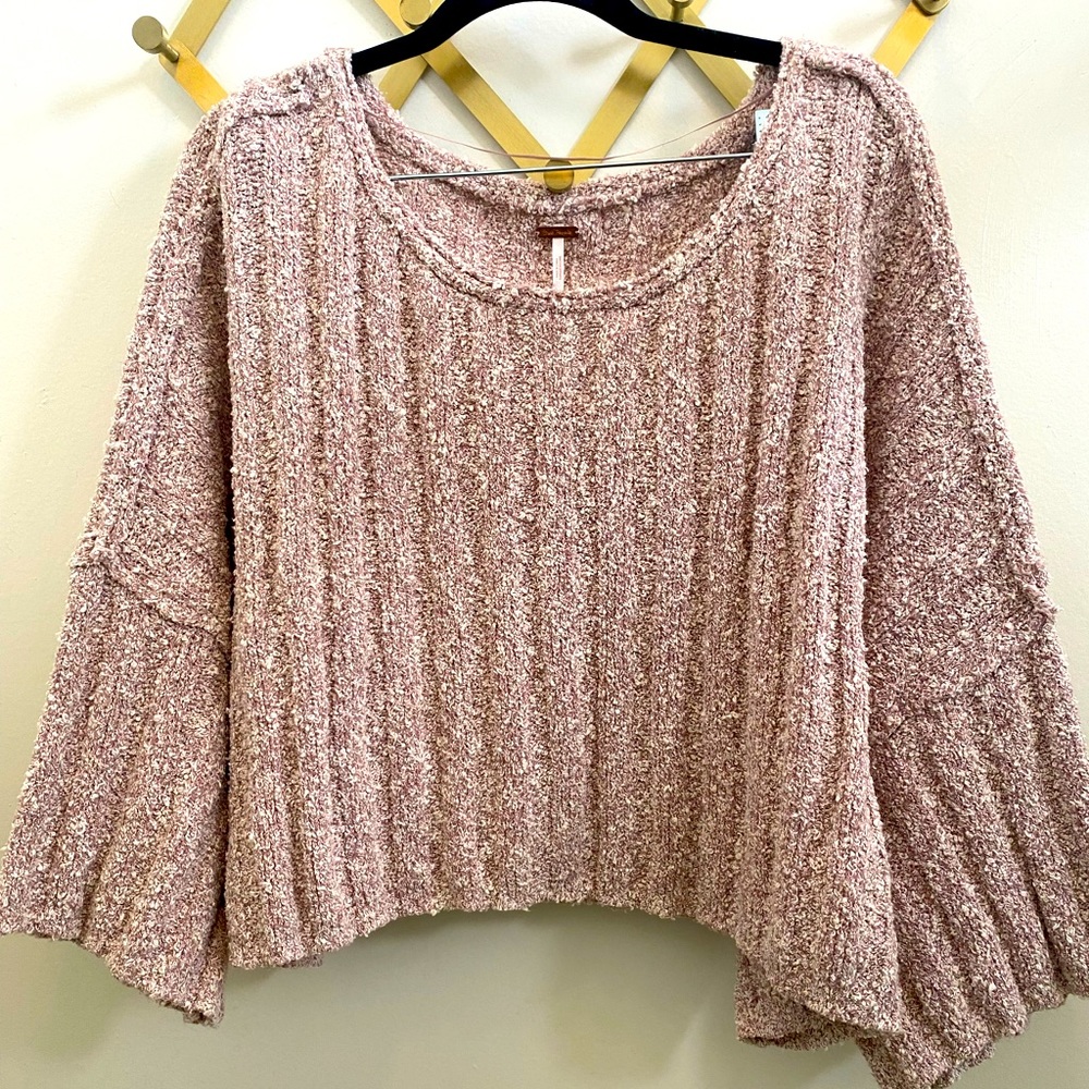 Free People Medium Good Day Pullover  Sweater Pink Knit Oversized Crop boho